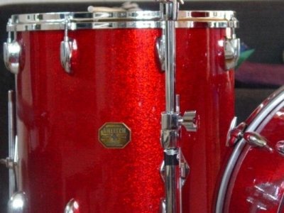 C sparkle red