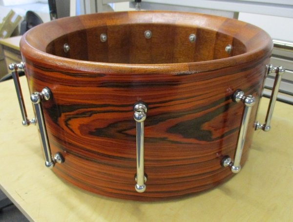Rosewood Red 14x8"