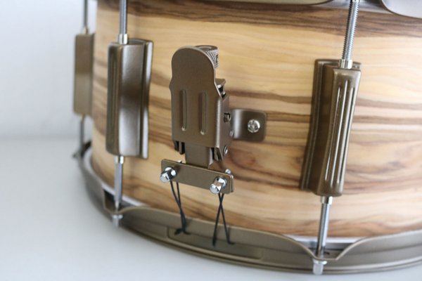 13x6,5" Red Gum Bronze Snare