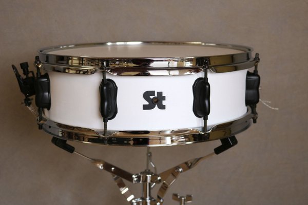 15x4,75" Black & White Keller Maple Snare